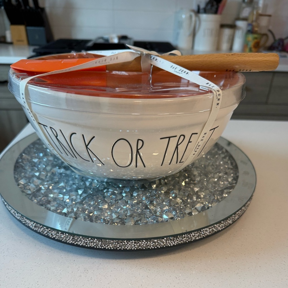 Trick or Treat Bowl & Spatula